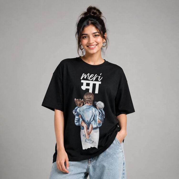 Meri Maa Oversized Graphic T-Shirt – Unisex – front view