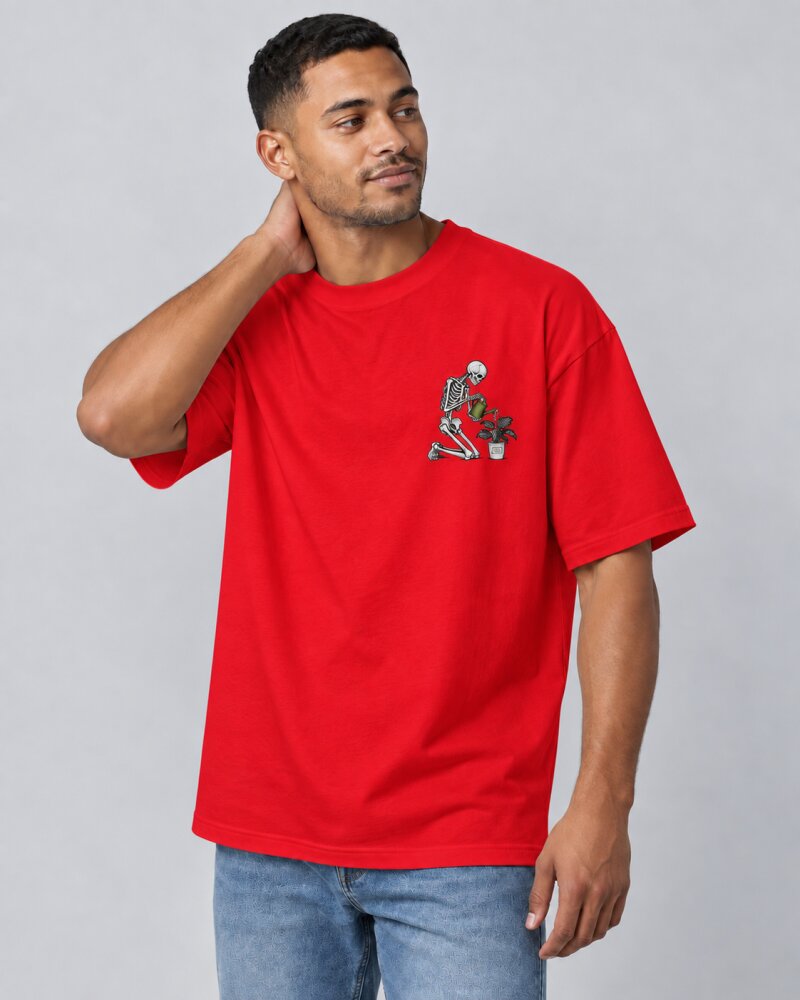 Silent Progress Red oversized T-shirt - Haubett India product image
